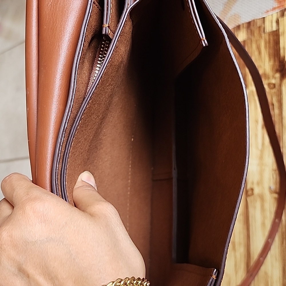 Chloe Faye Bag in Tobacco pre-owned - Picture 5 of 12
